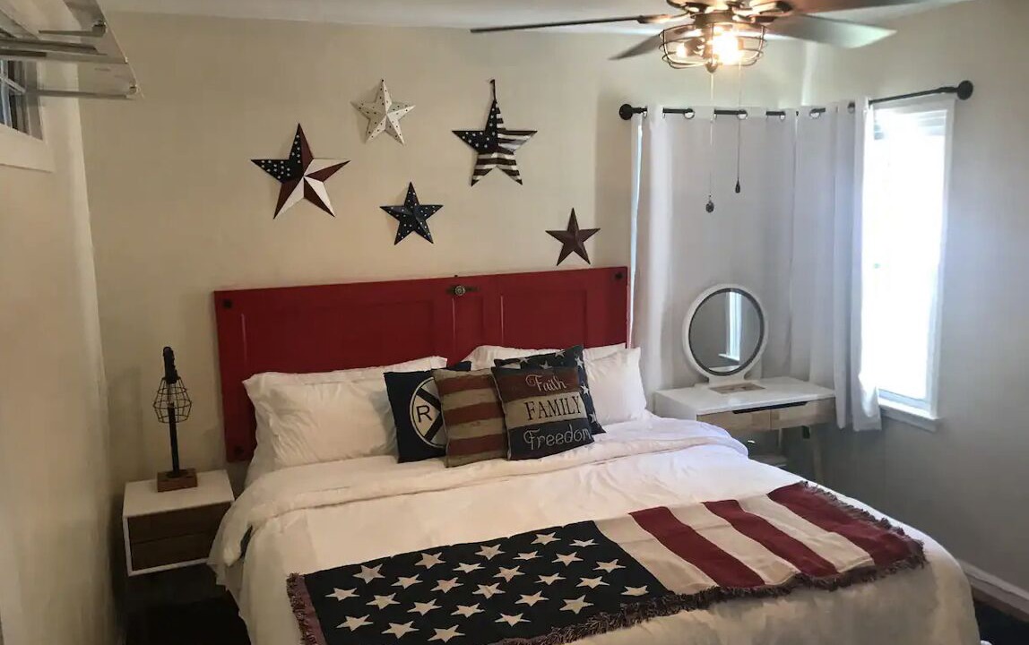 Photo of Bedroom in Collins