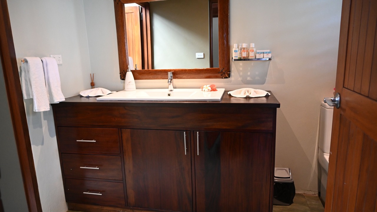Photo of Bathroom in Tagaqe