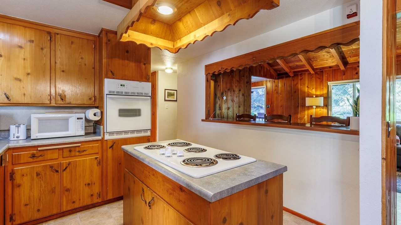 Photo of Kitchen in Idyllwild
