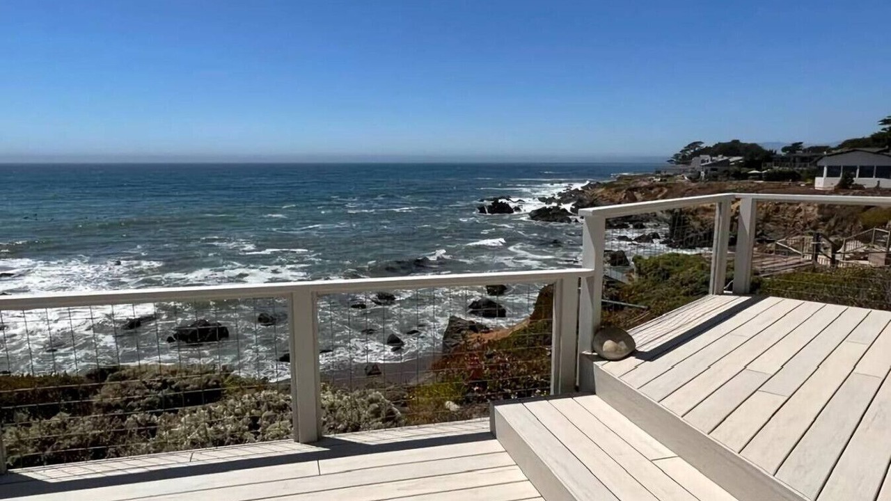 Photo of Patio Balcony in San Simeon