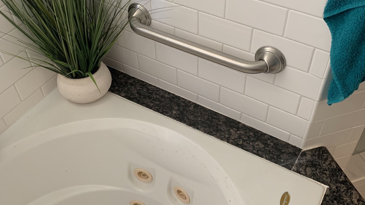 Photo of Bathroom in Clovis