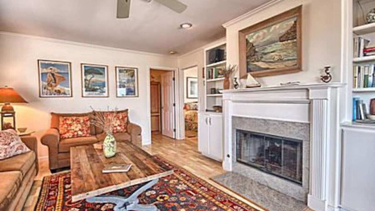 Photo of Livingroom in San Simeon
