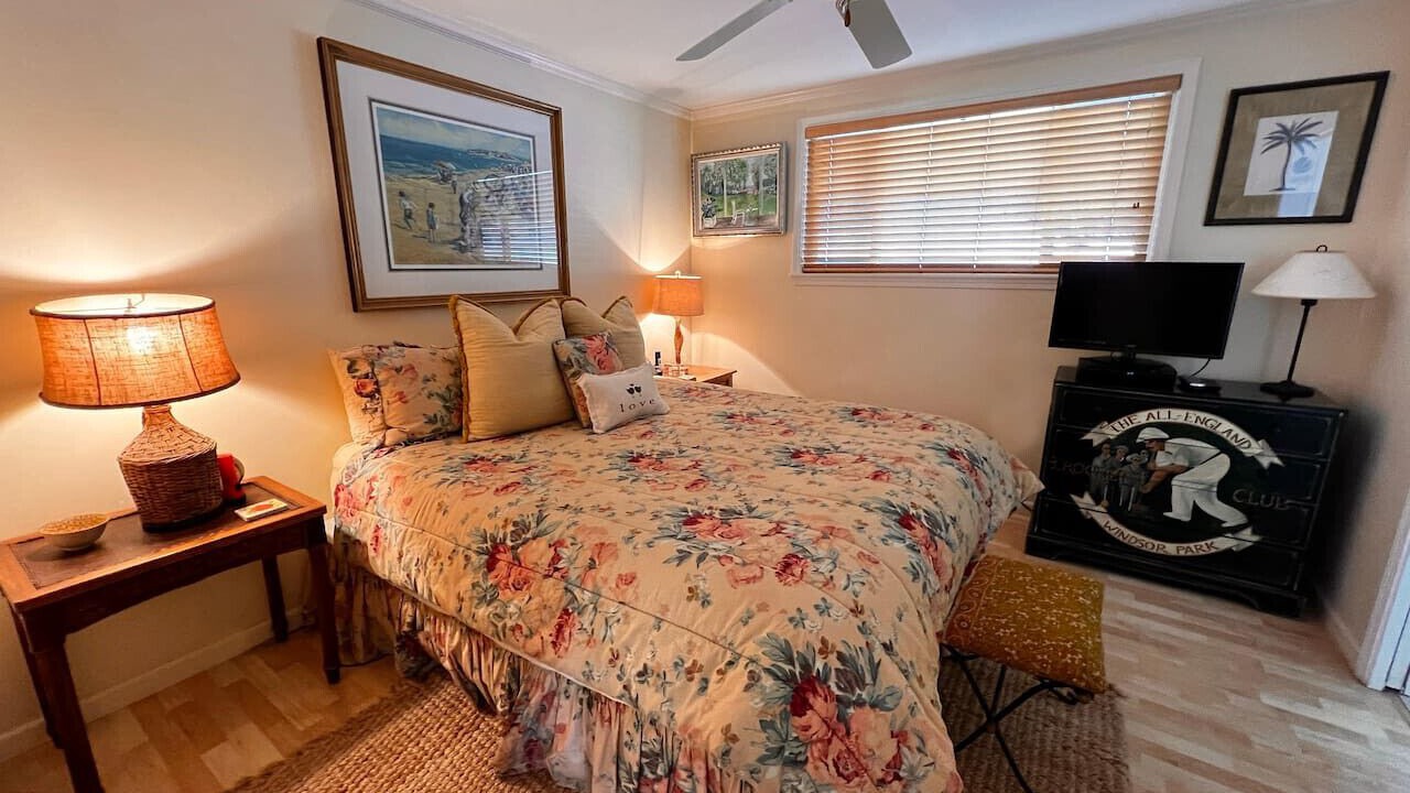 Photo of Bedroom in San Simeon