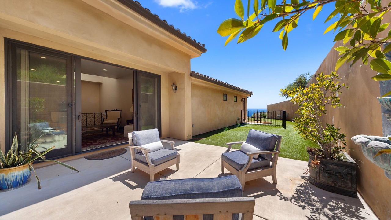 Photo of Patio Balcony in Malibu