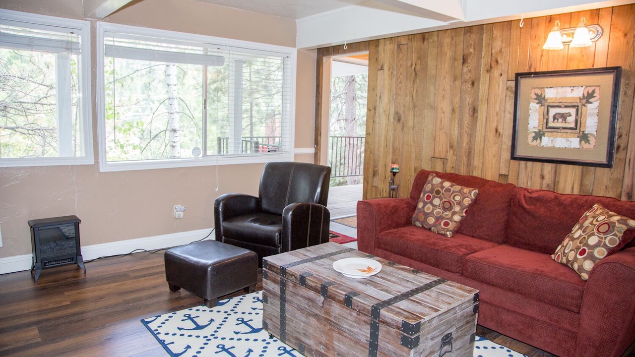 Photo of Bedroom in Blue Jay