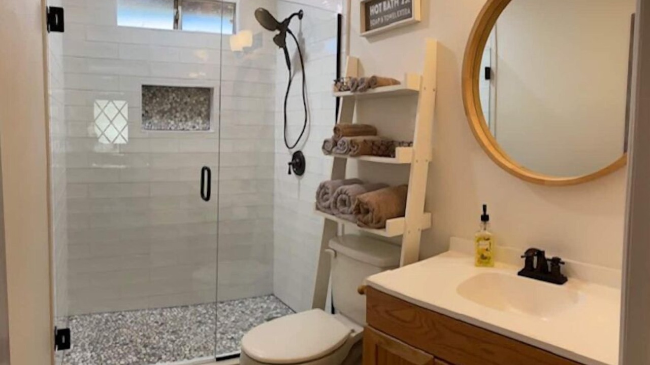 Photo of Bathroom in Idyllwild