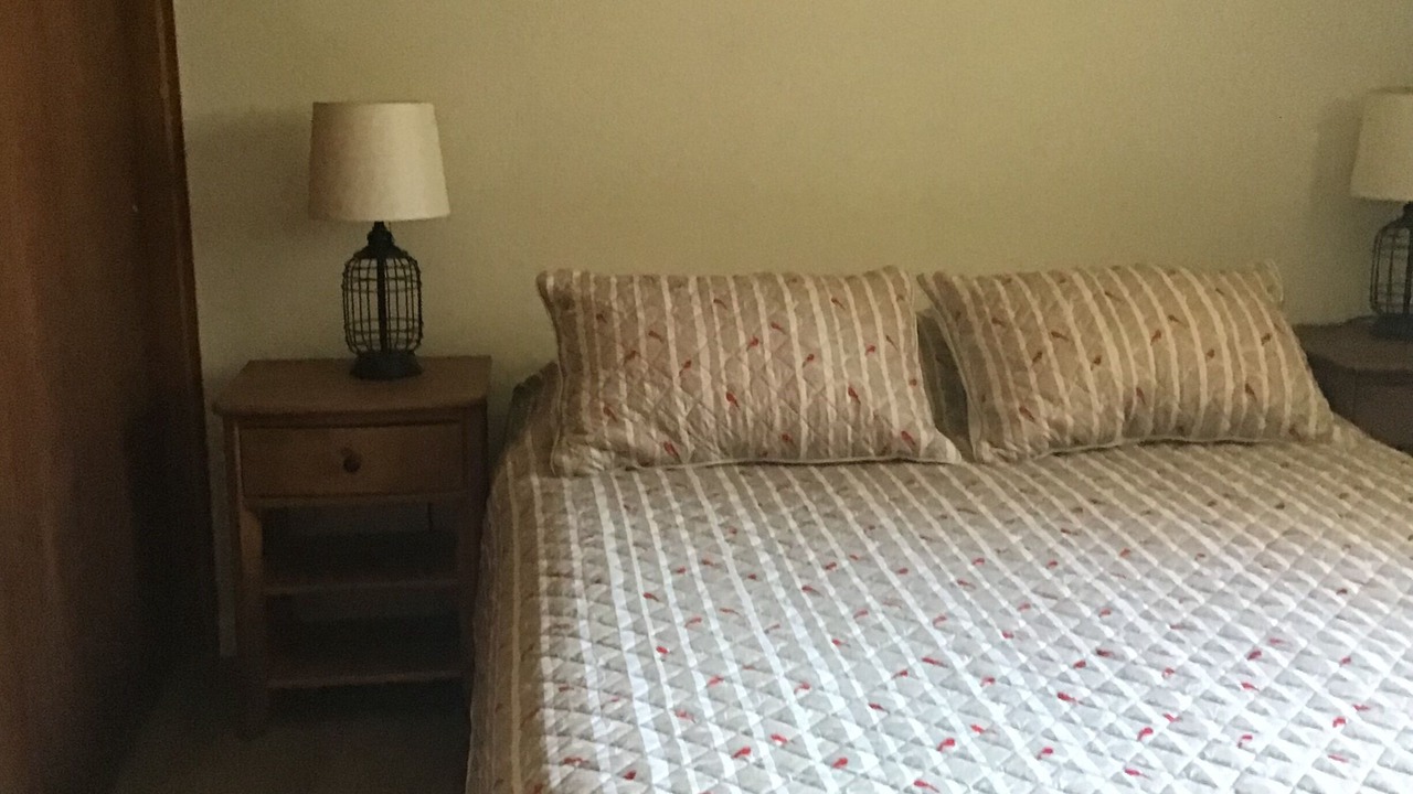 Photo of Bedroom in Idyllwild