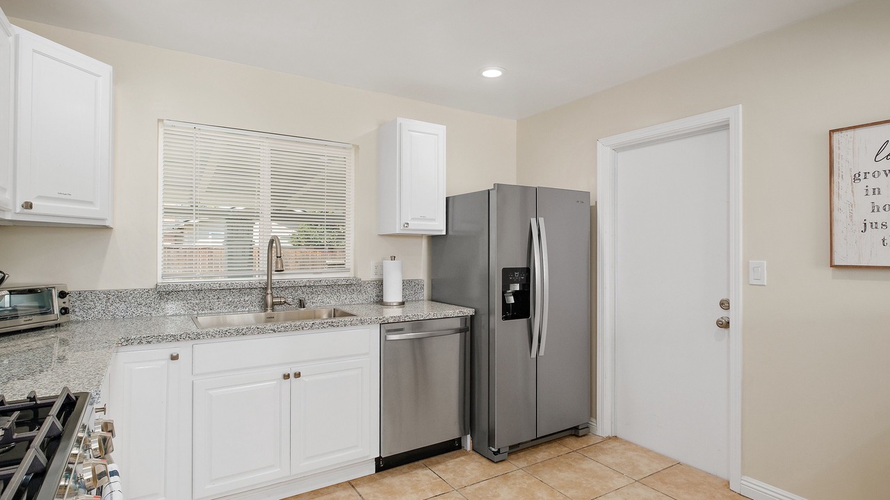 Photo of Kitchen in Raisin