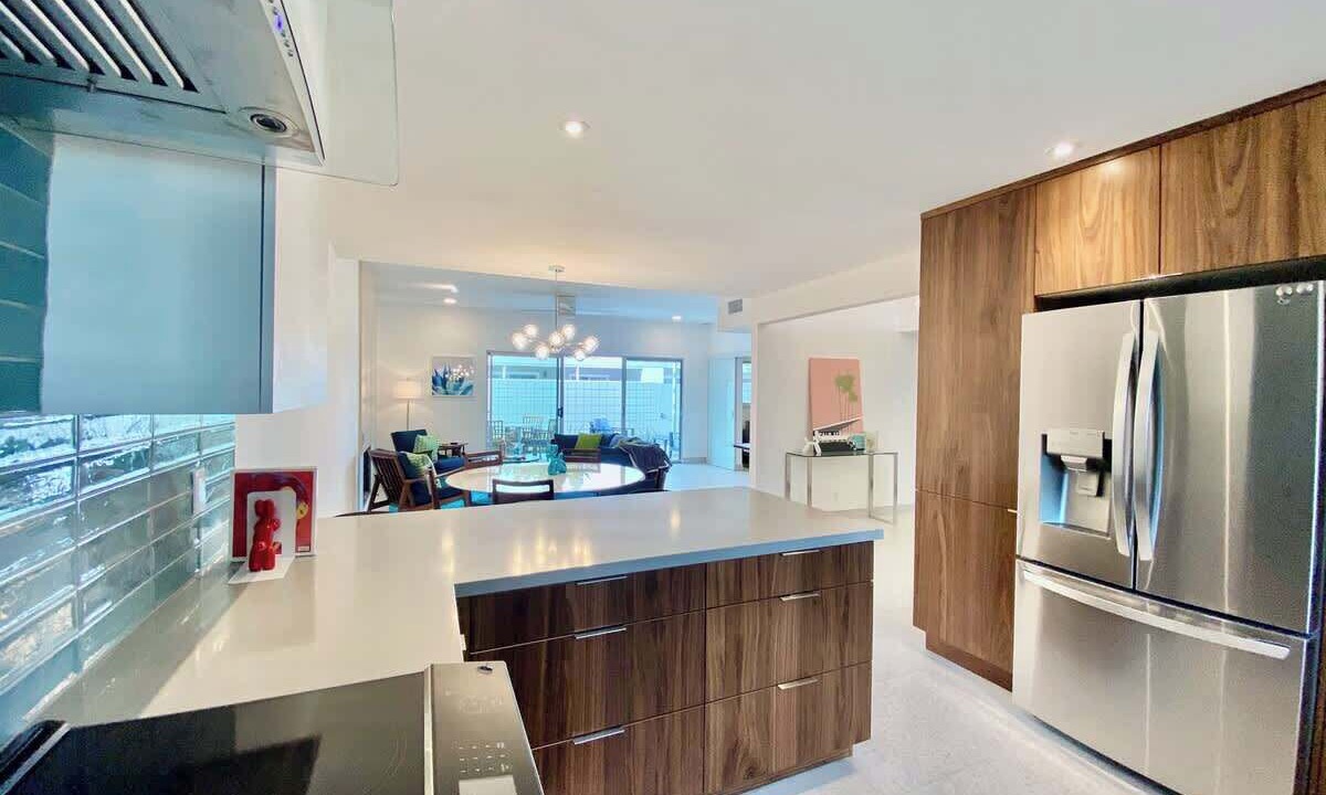 Photo of Kitchen in Canyon Corridor