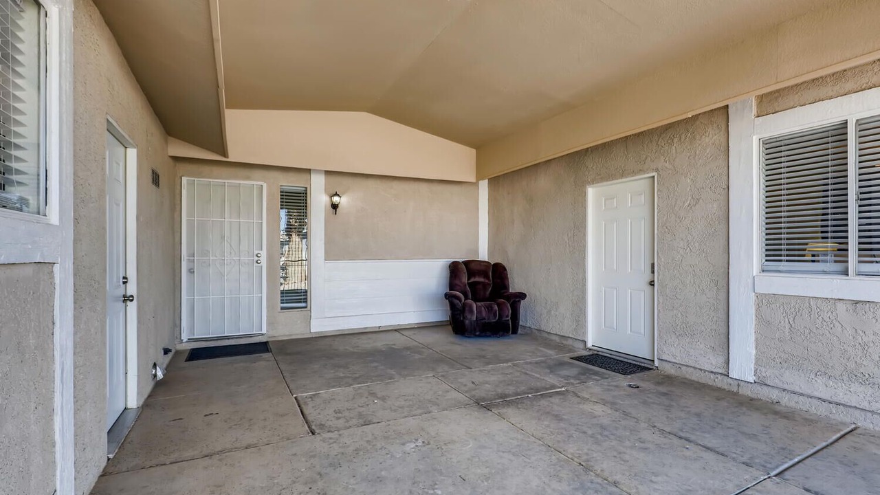 Photo of Patio Balcony in Sunrise Manor