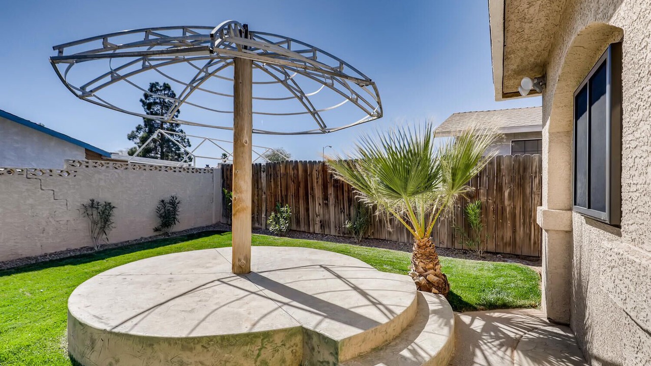 Photo of Patio Balcony in Sunrise Manor