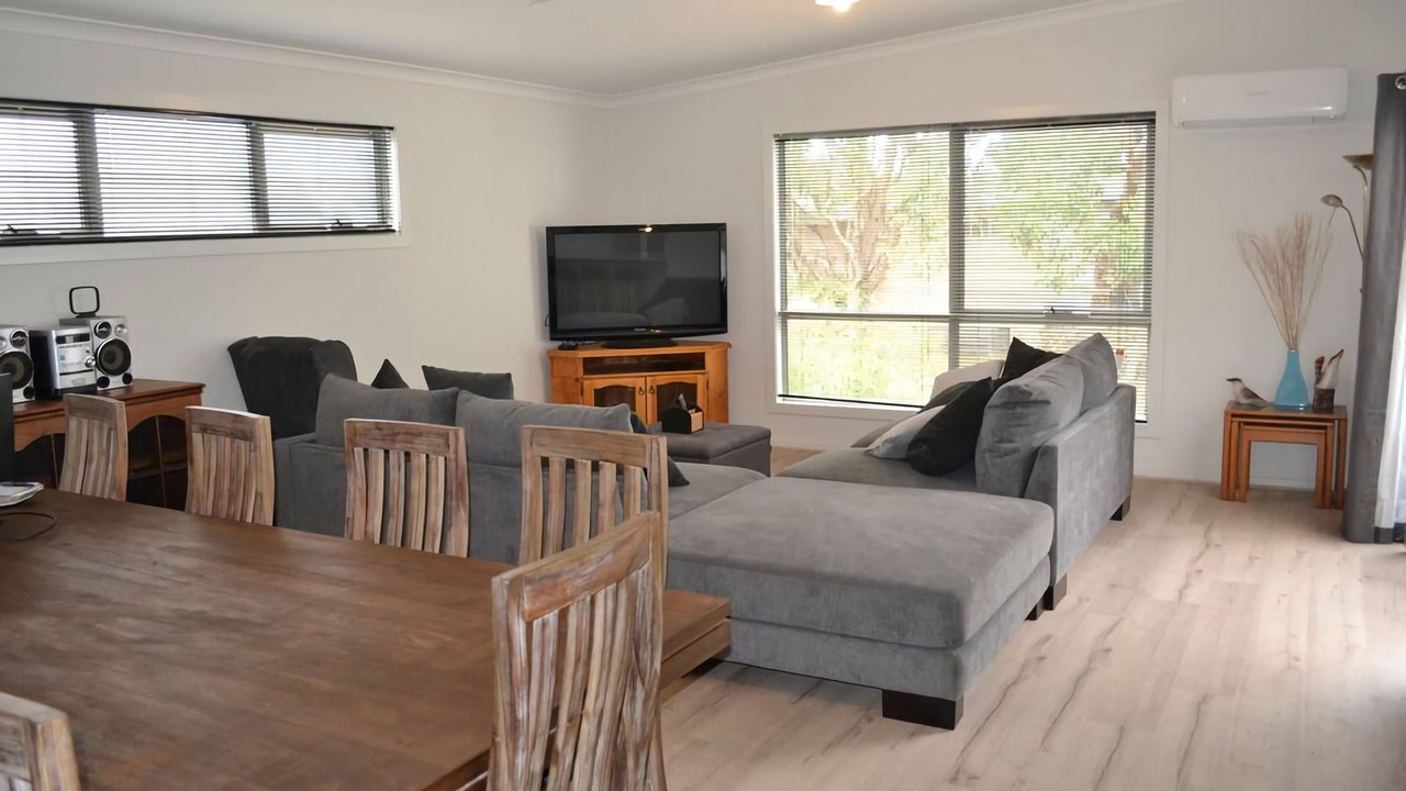 Photo of Livingroom in Venus Bay