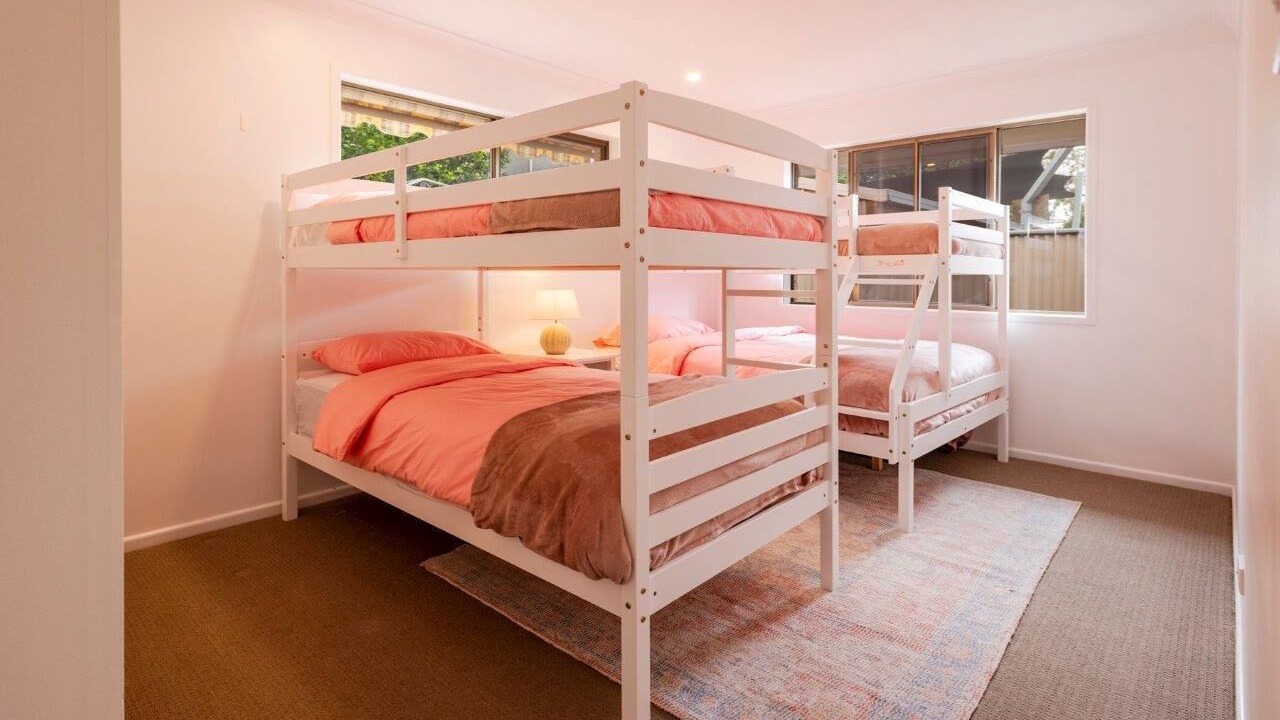 Photo of Bedroom in Golden Beach