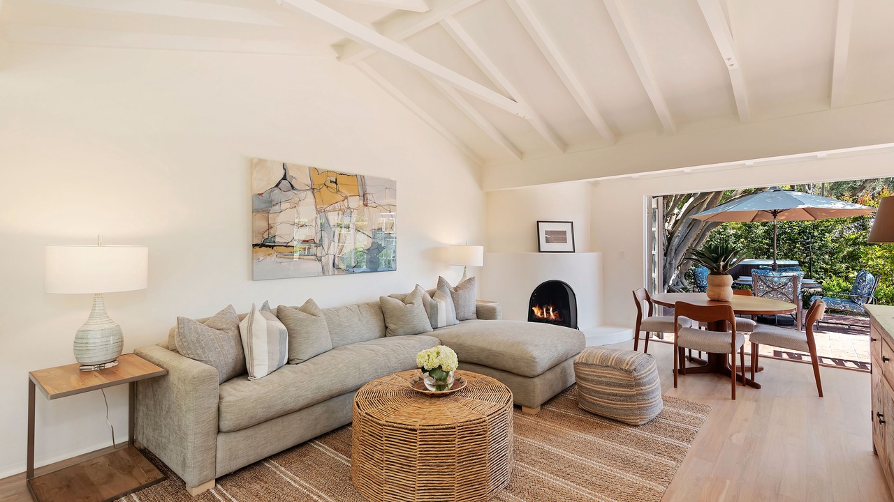 Photo of Livingroom in Montecito