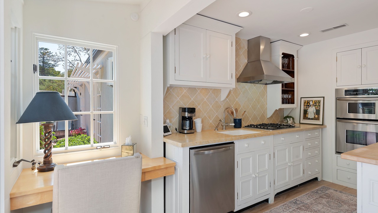Photo of Kitchen in Montecito