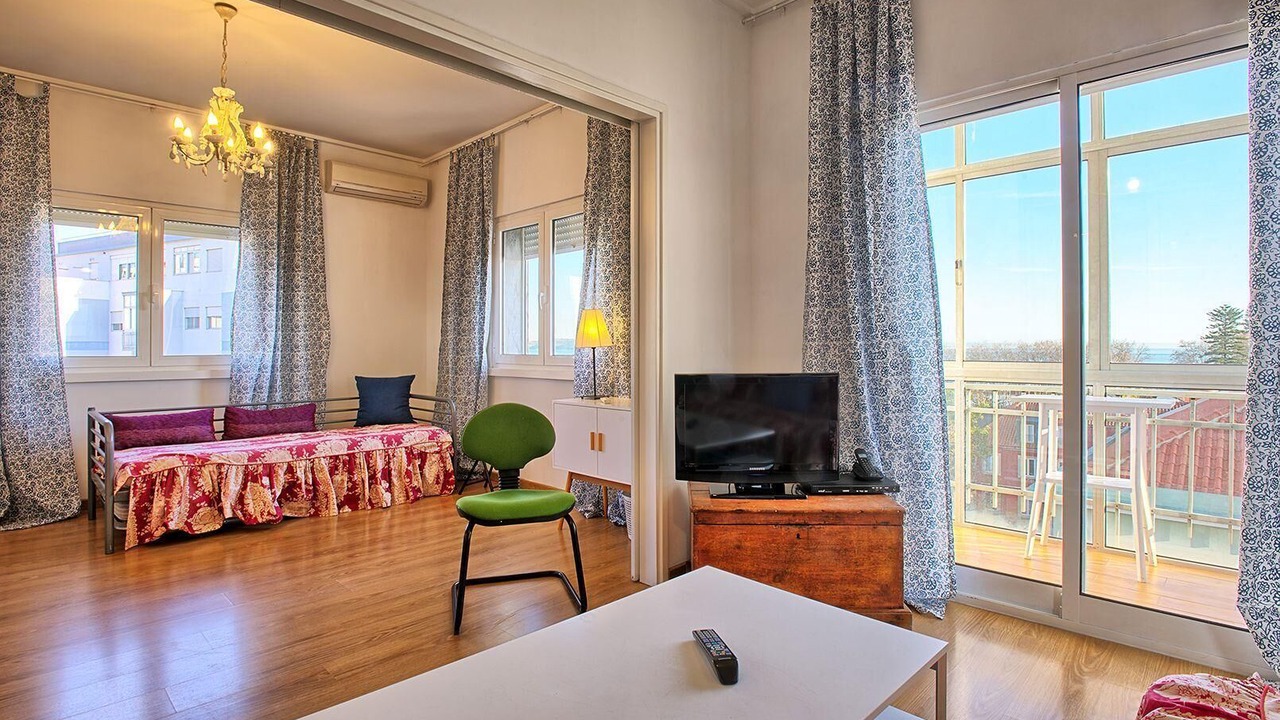 Photo of Bedroom in Paco De Arcos