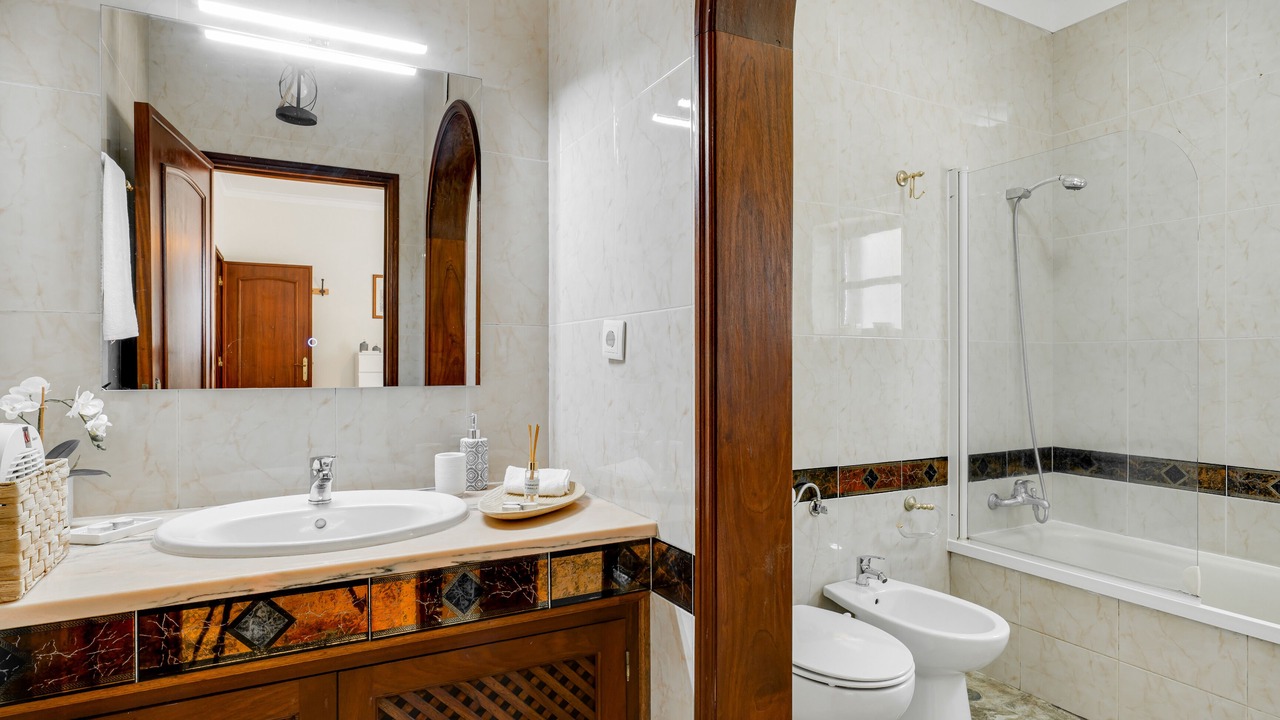 Photo of Bathroom in Evora