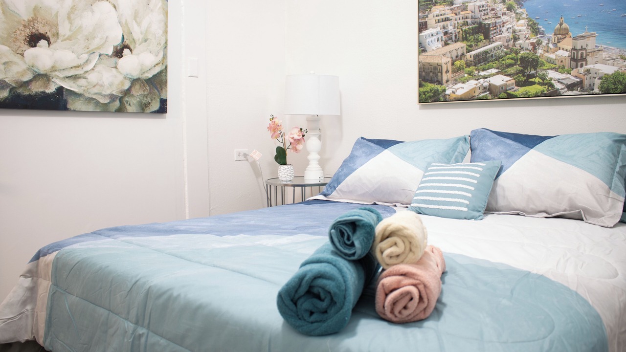 Photo of Bedroom in Tulare