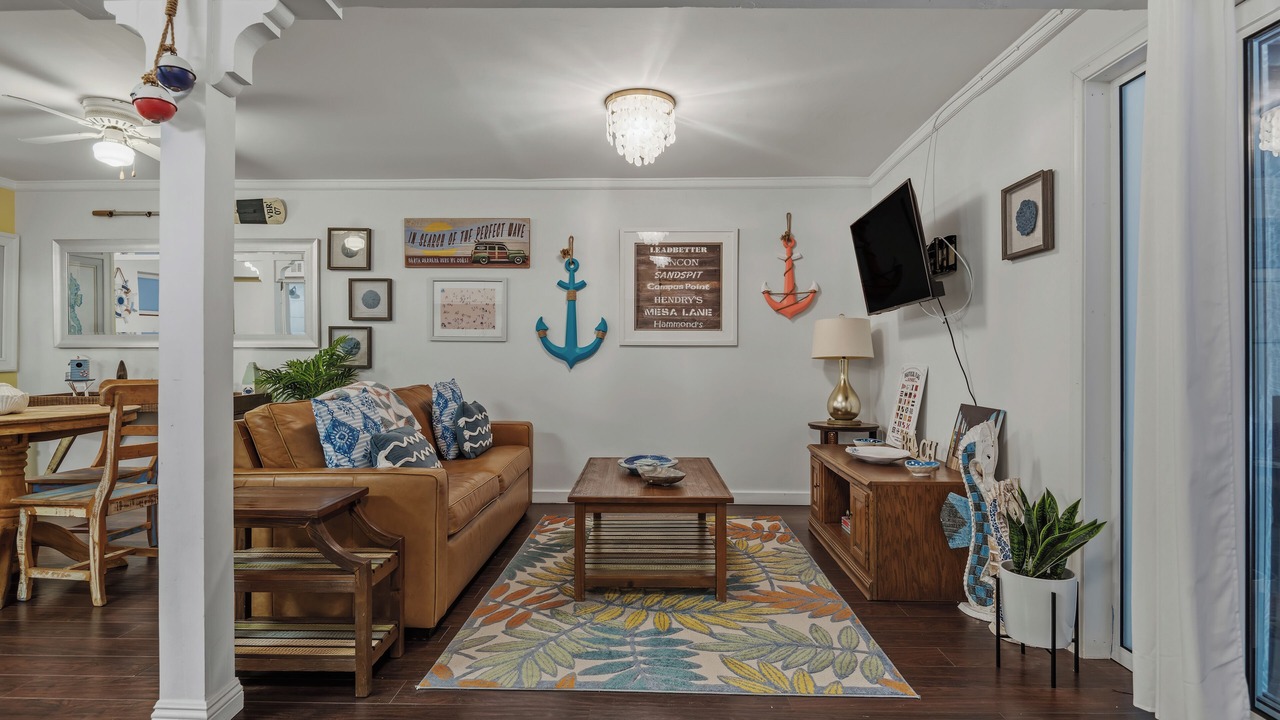 Photo of Livingroom in Santa Barbara