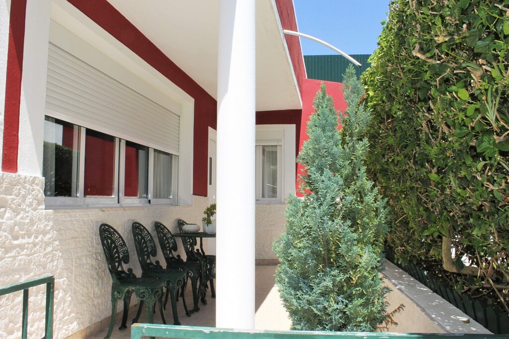 Photo of Buildings in Alges