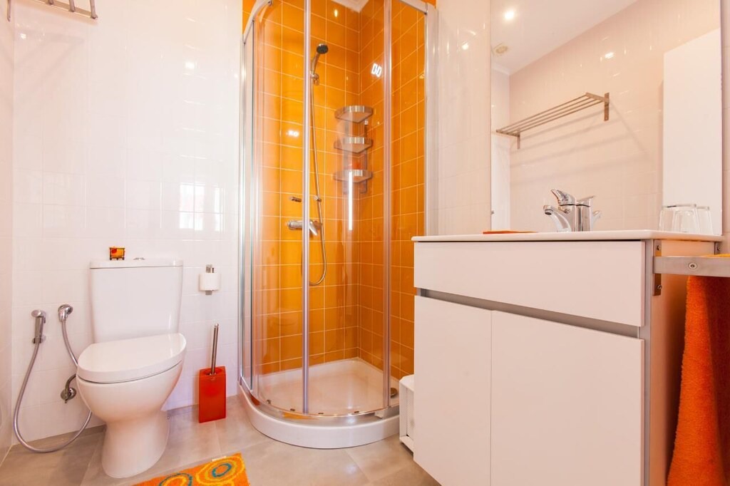 Photo of Bathroom in Alges