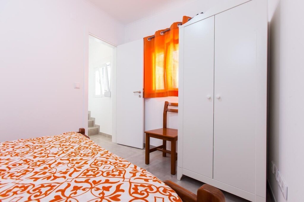 Photo of Bedroom in Alges