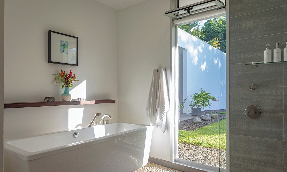 Photo of Bathroom in Ballena
