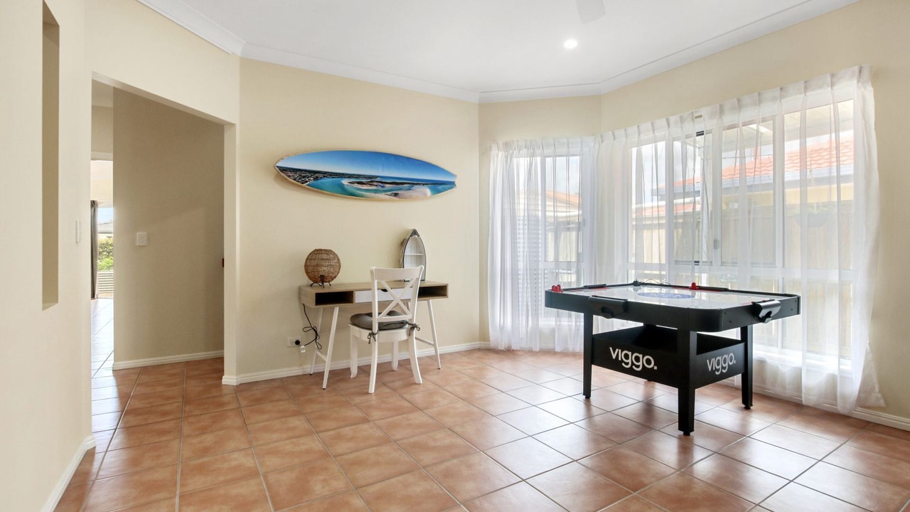Photo of Bedroom in Golden Beach