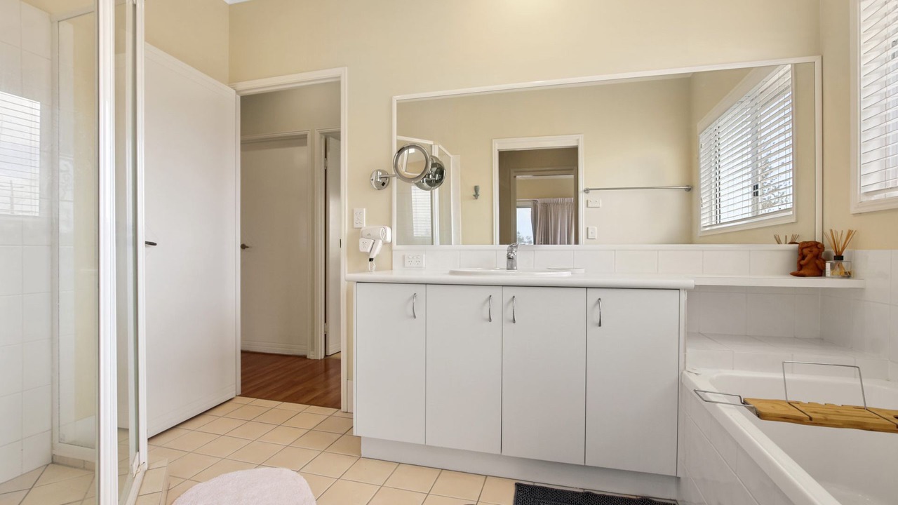 Photo of Bathroom in Golden Beach