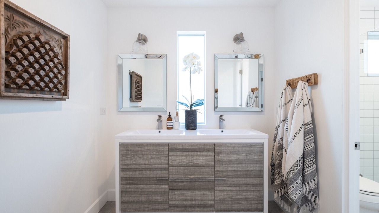 Photo of Bathroom in West Newport