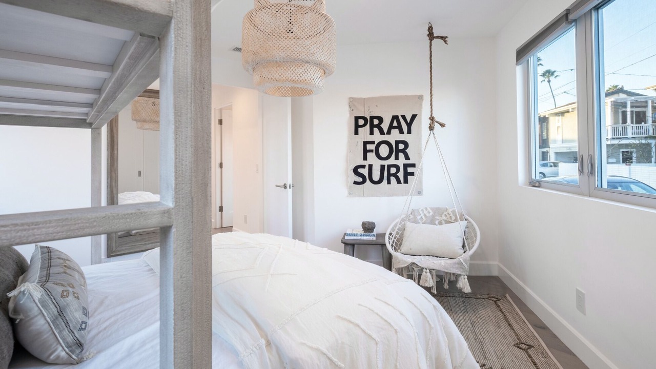 Photo of Bedroom in West Newport