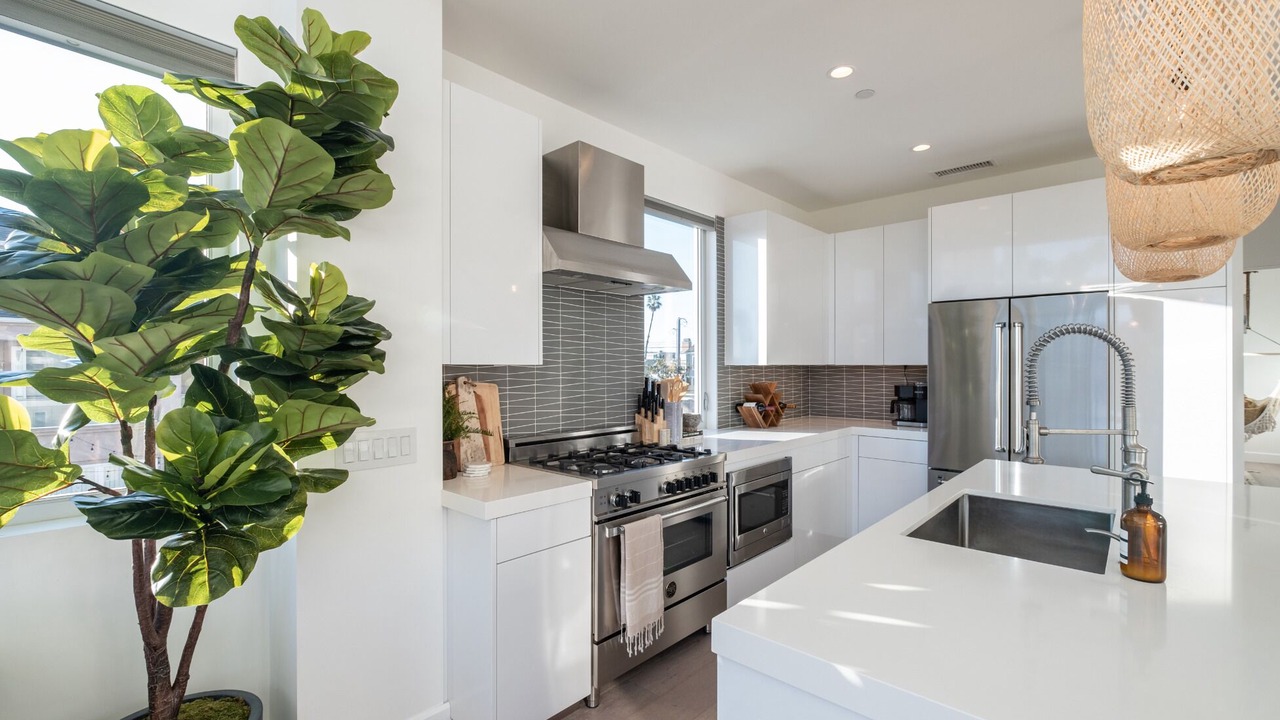 Photo of Kitchen in West Newport