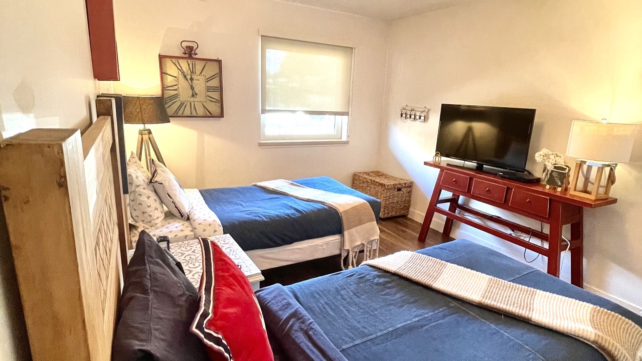 Photo of Bedroom in Ucluelet