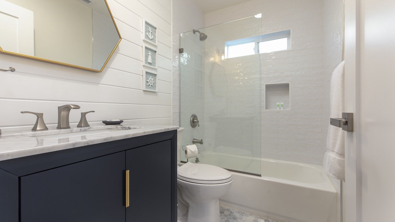 Photo of Bathroom in East Mesa