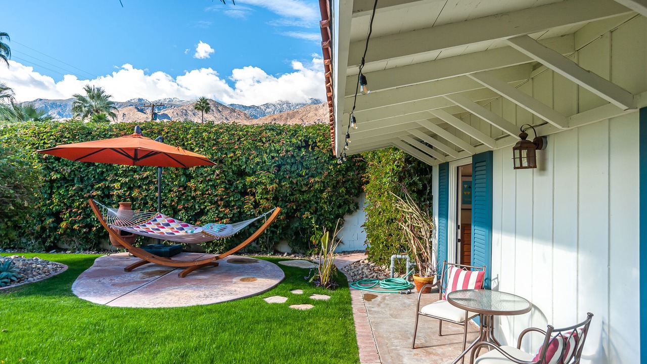 Photo of Patio Balcony in Tahquitz River Estates