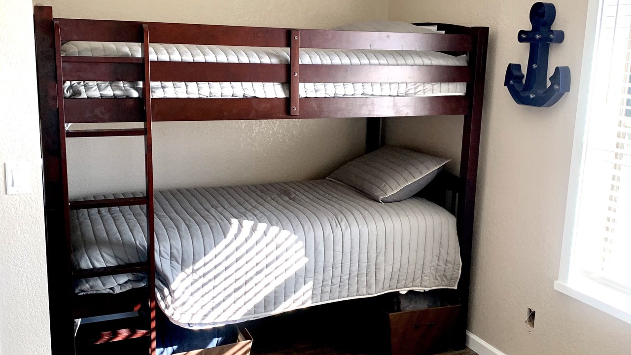 Photo of Bedroom in Lake Havasu City