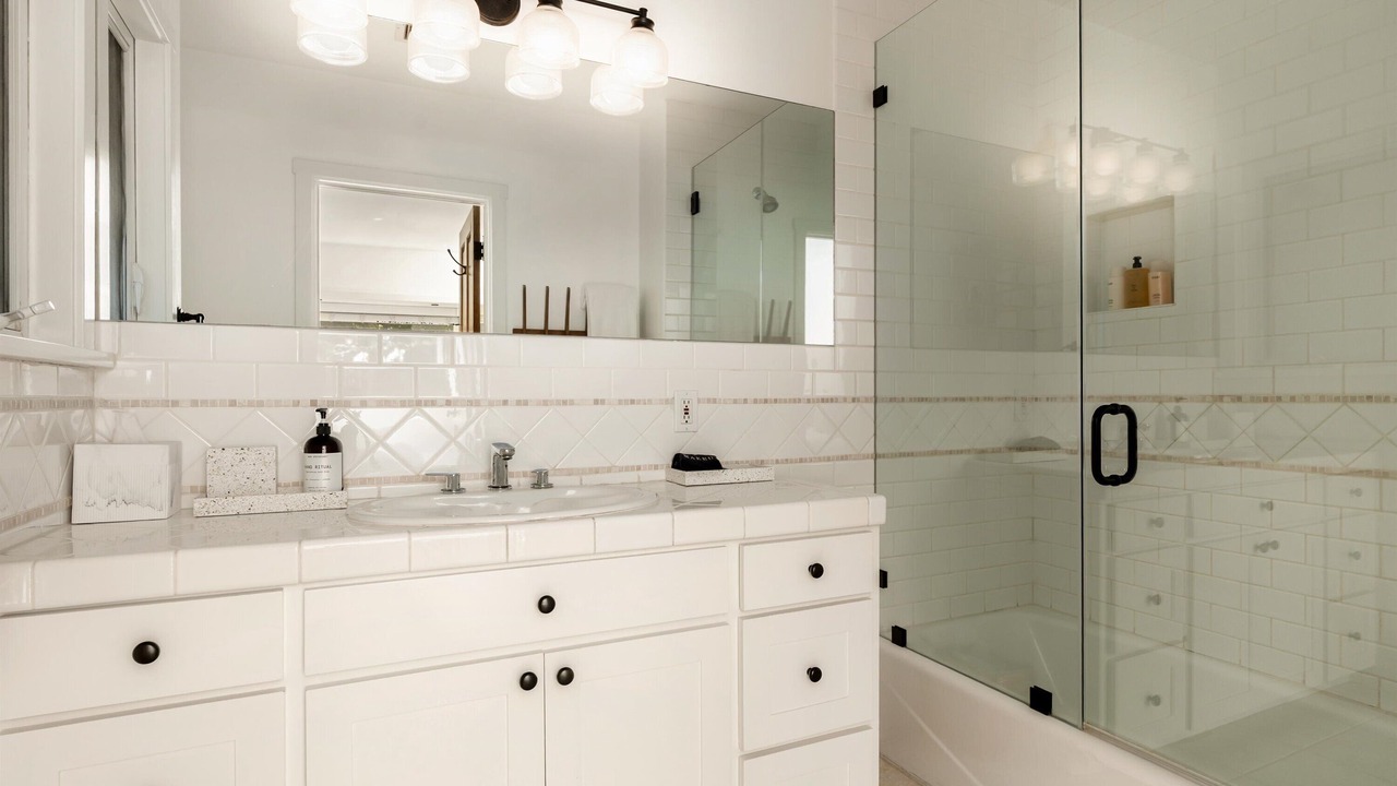 Photo of Bathroom in Montecito