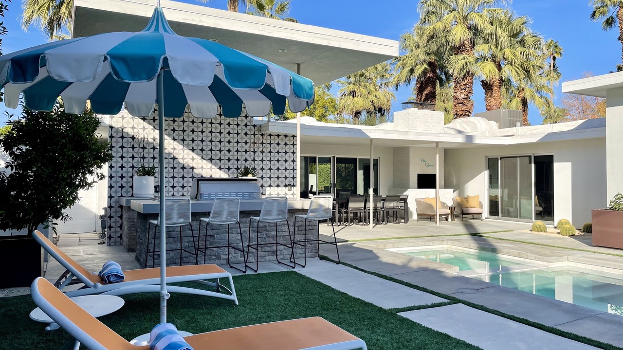 Photo of Outdoor in Tahquitz River Estates