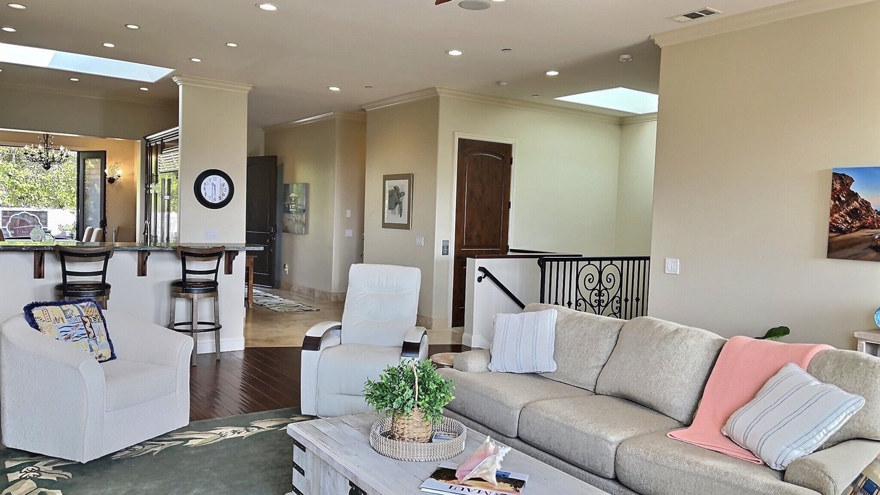 Photo of Livingroom in Avila Beach