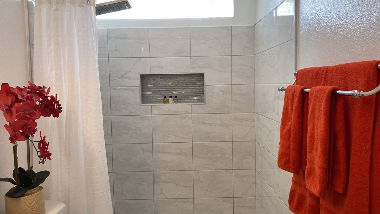 Photo of Bathroom in Desert Park Estates