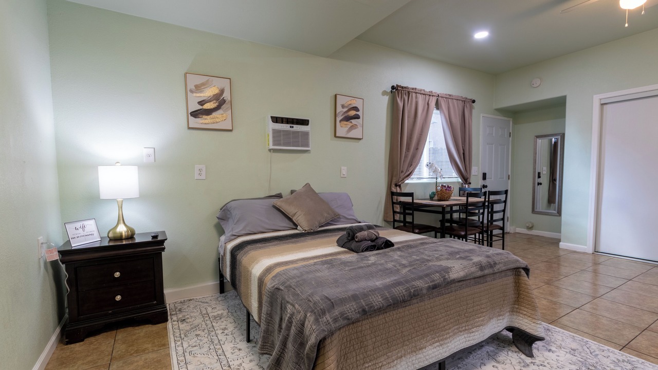 Photo of Bedroom in Tulare