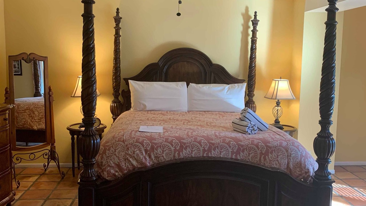 Photo of Bedroom in Deepwell Estates