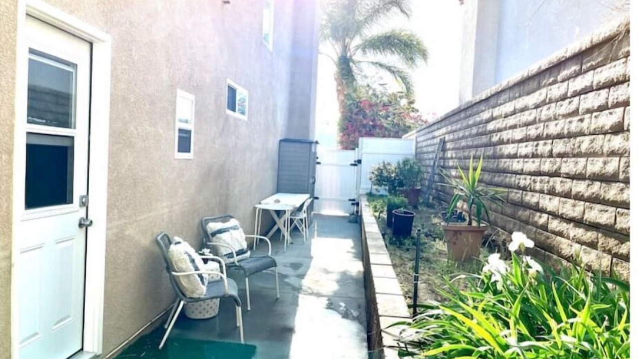 Photo of Patio Balcony in Castaic