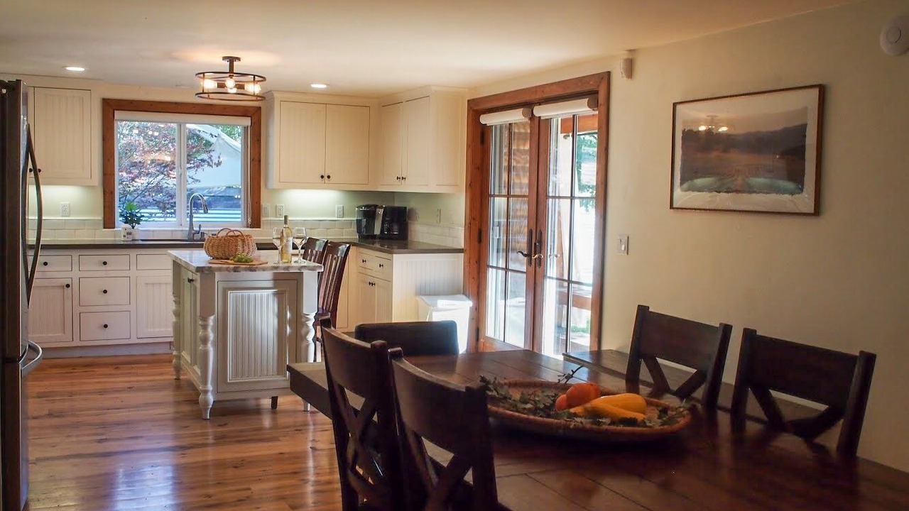 Photo of Bedroom in Healdsburg