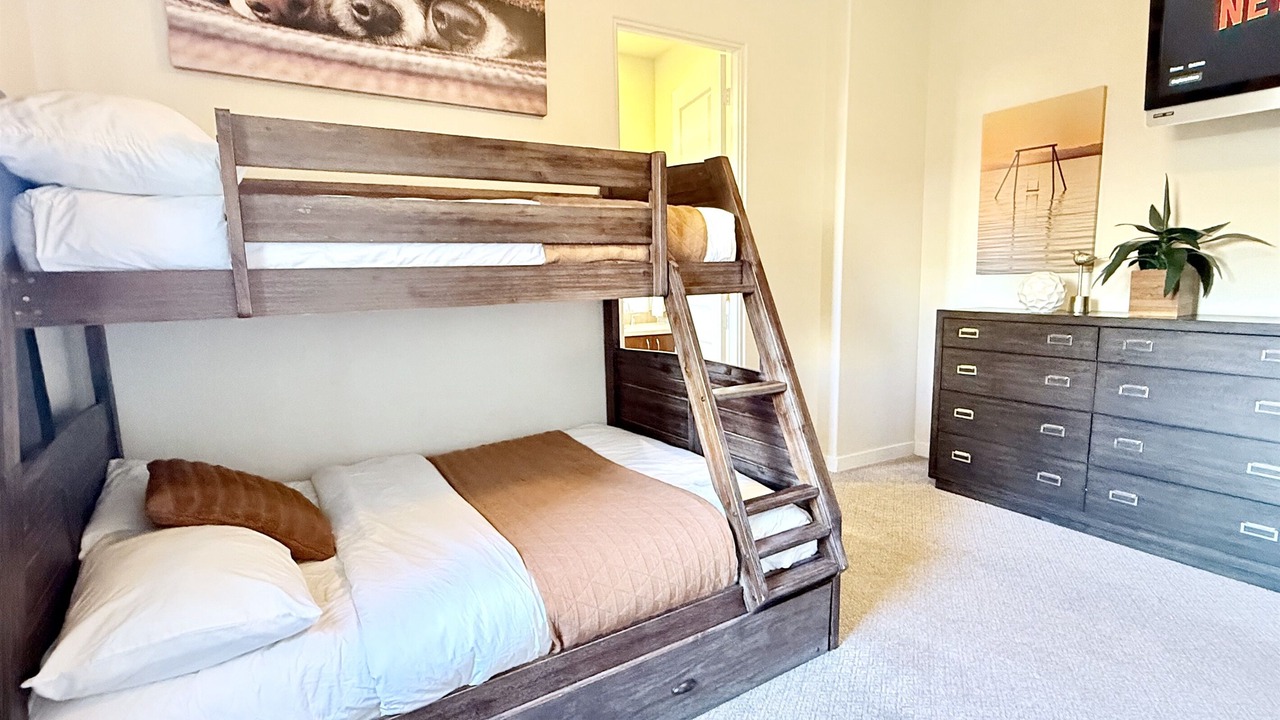 Photo of Bedroom in La Quinta Cove