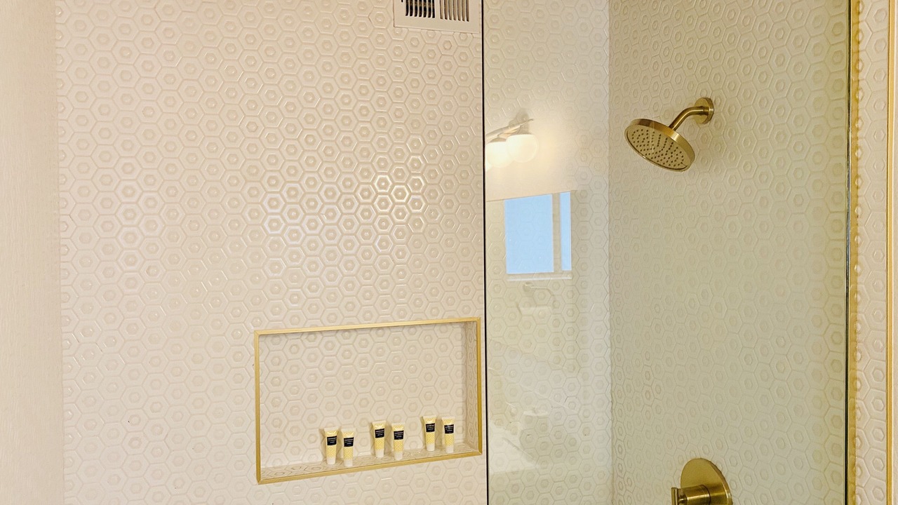 Photo of Bathroom in Sunmor