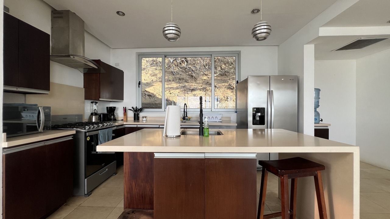 Photo of Kitchen in Pacific Marlin