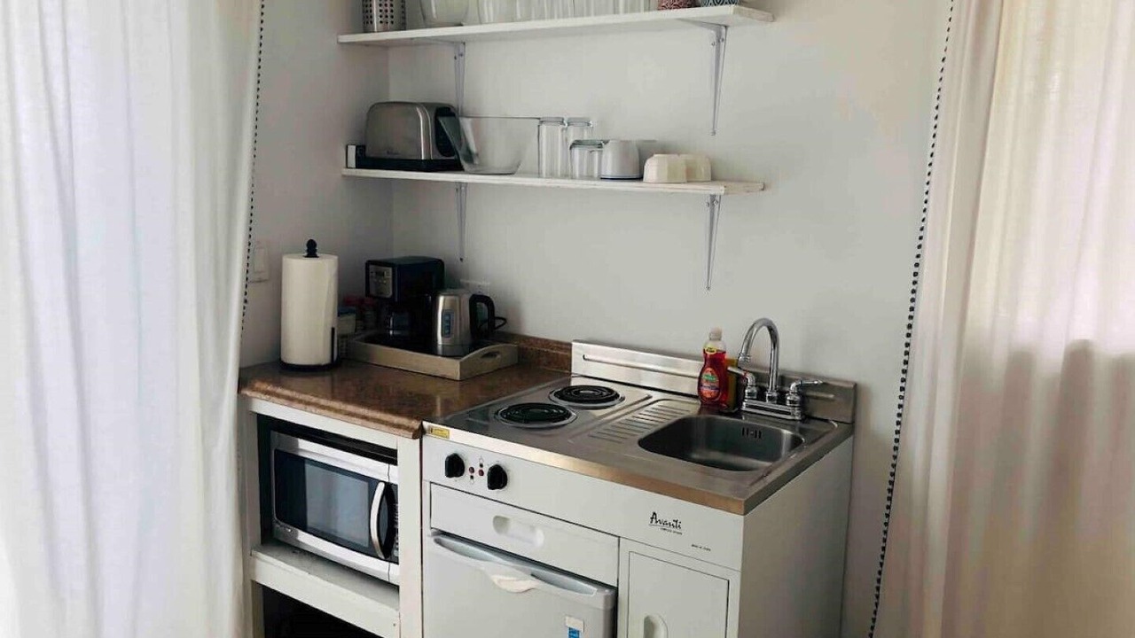 Photo of Kitchen in Central Malibu