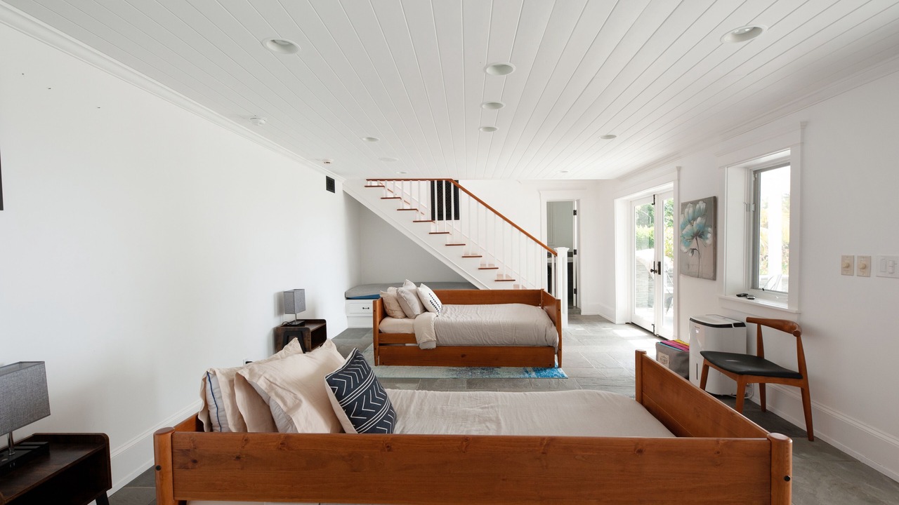 Photo of Bedroom in Central Malibu