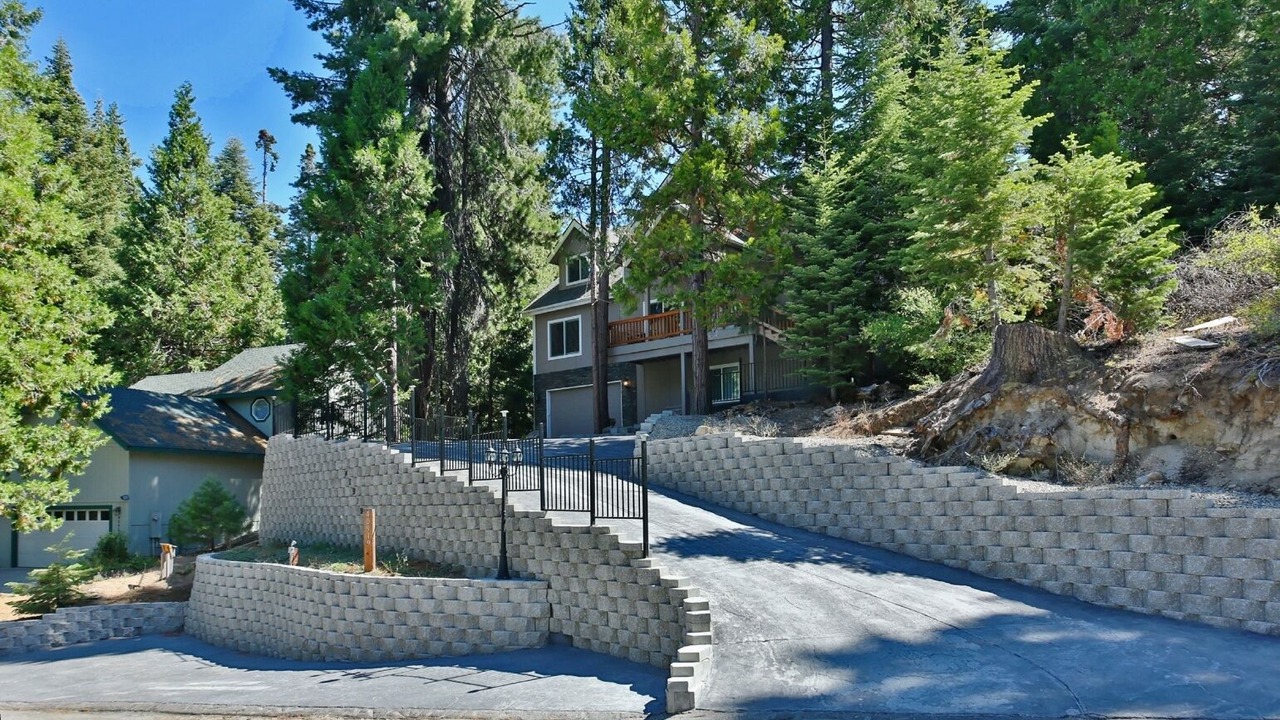 Photo of Others in Shaver Lake